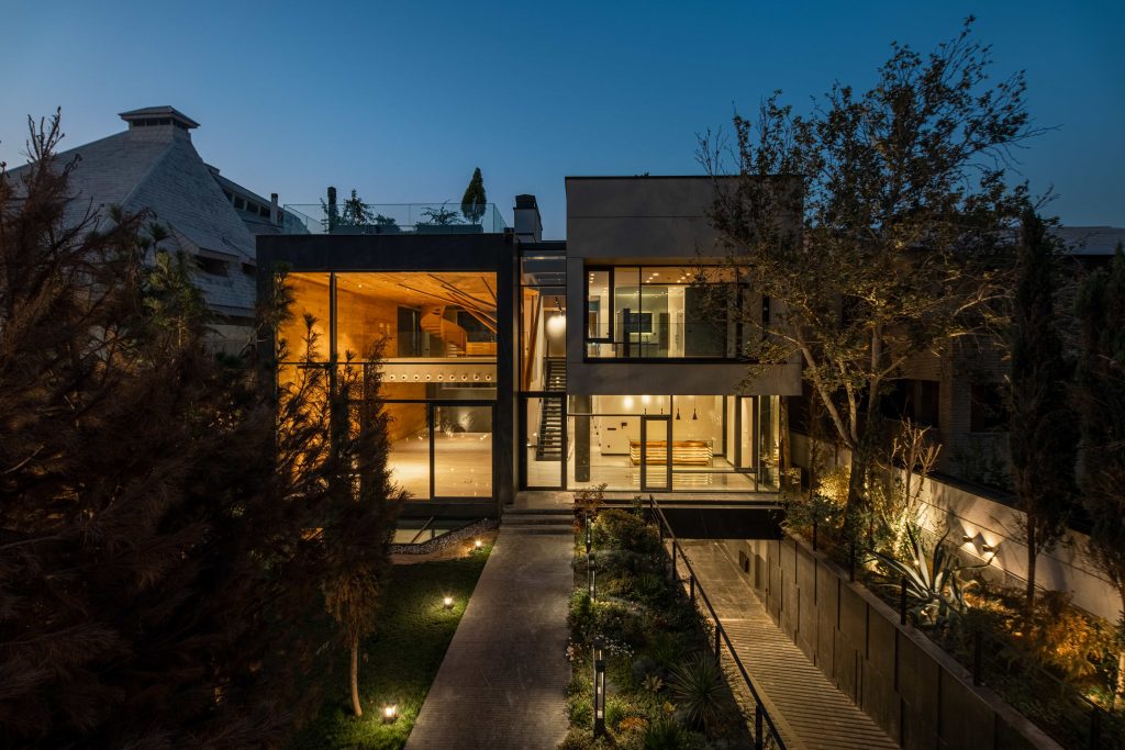 Iranzamin Villa Photo by Parham Raoufi